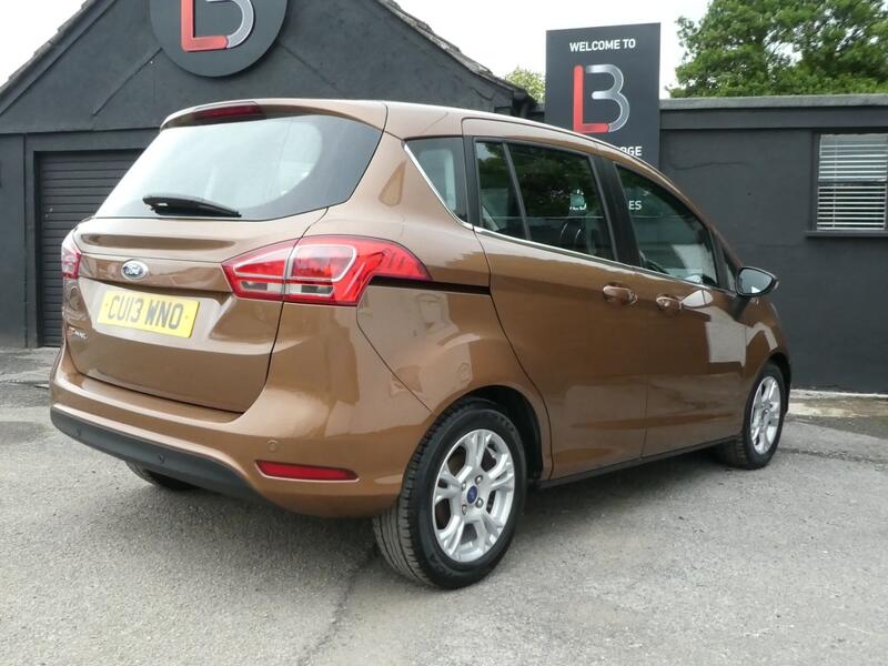 FORD B-MAX