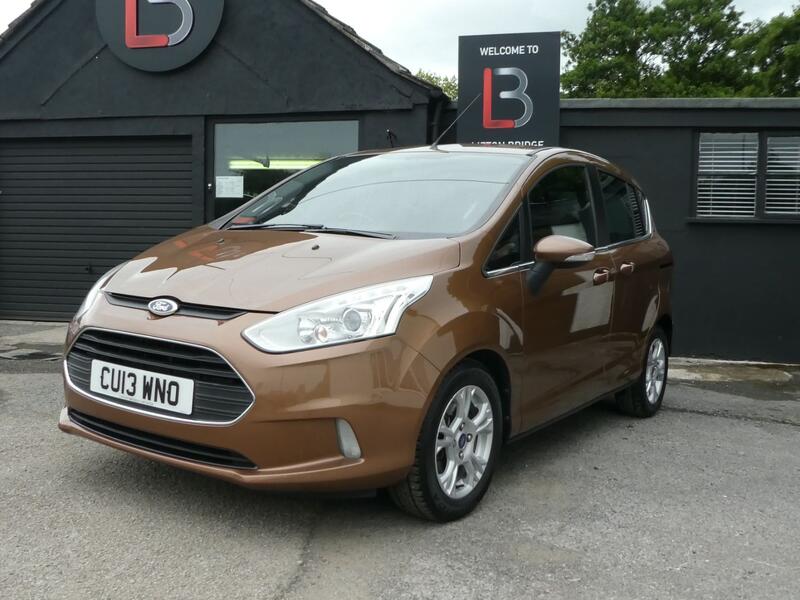 FORD B-MAX