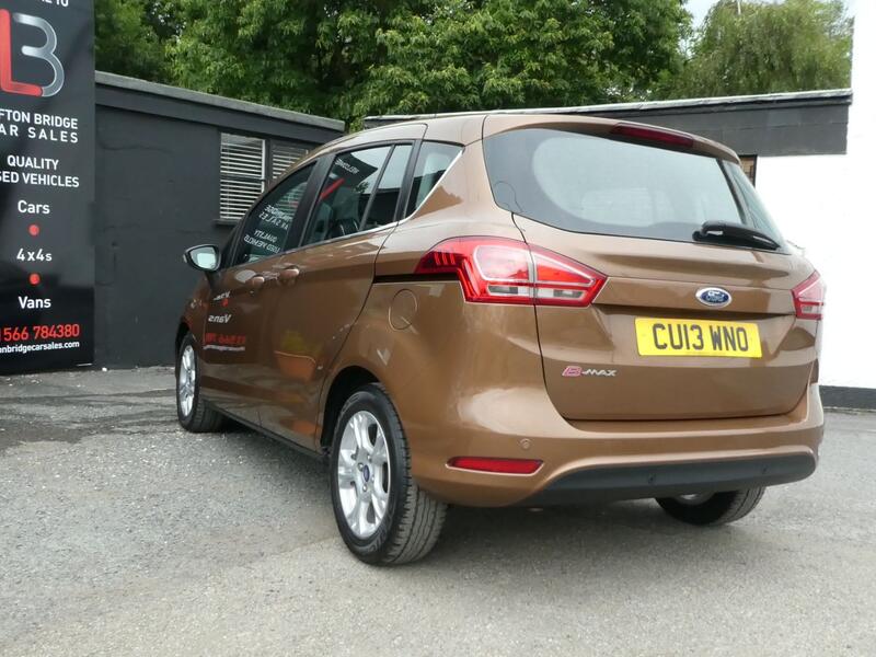 FORD B-MAX