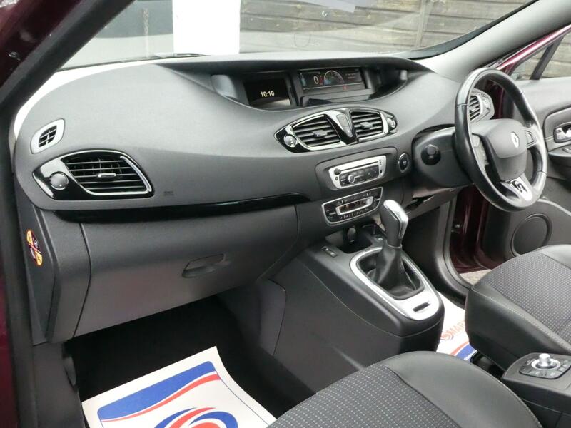 RENAULT GRAND SCENIC