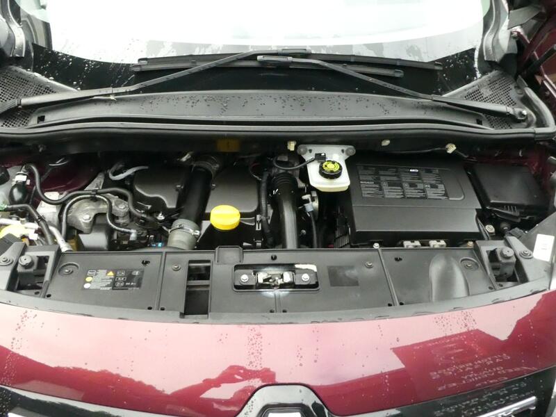RENAULT GRAND SCENIC