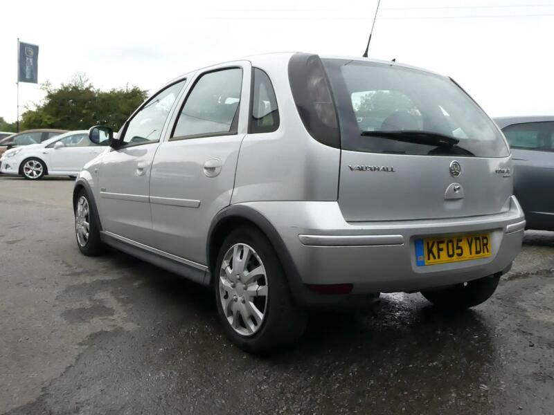VAUXHALL CORSA
