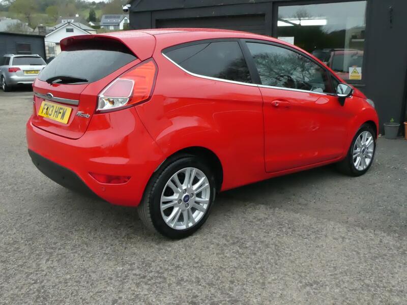 FORD FIESTA