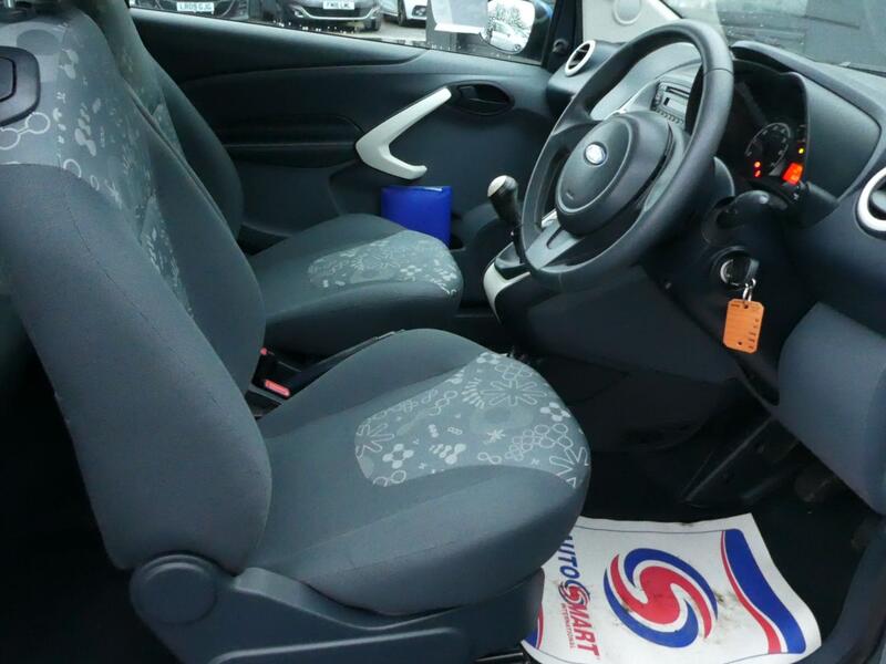 FORD KA