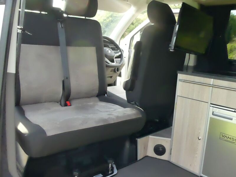 VOLKSWAGEN VW CAMPER