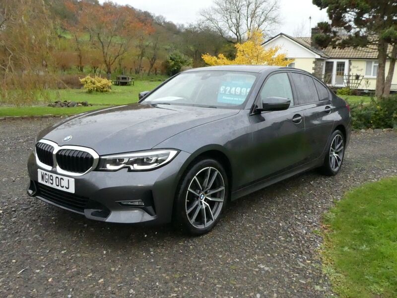 BMW 3 SERIES